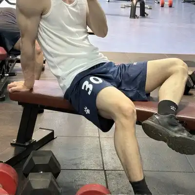 史致玲